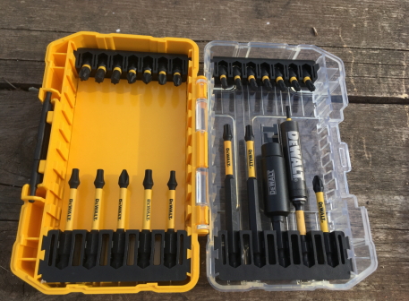 Набор бит и насадок DeWalt FlexTorq (25 шт) в кейсе
