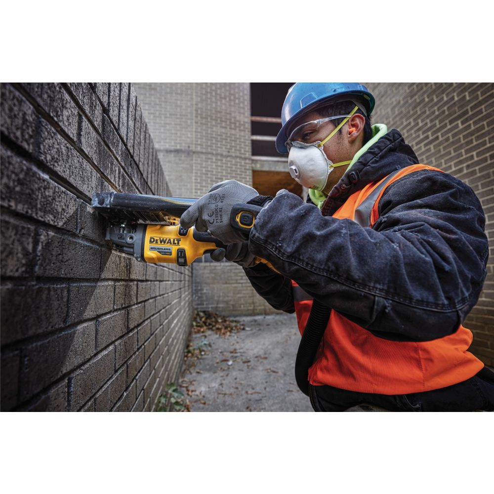 Аккумуляторная УШМ DeWalt DCG418N