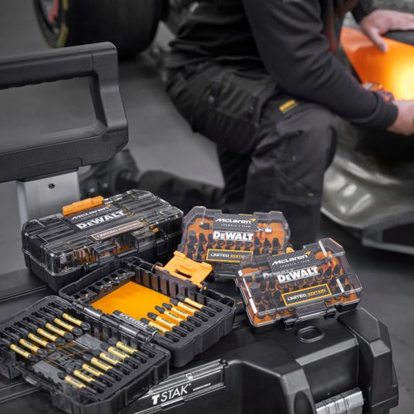Набор бит 25 мм DEWALT McLaren Limited Edition DT70900T (32 шт)