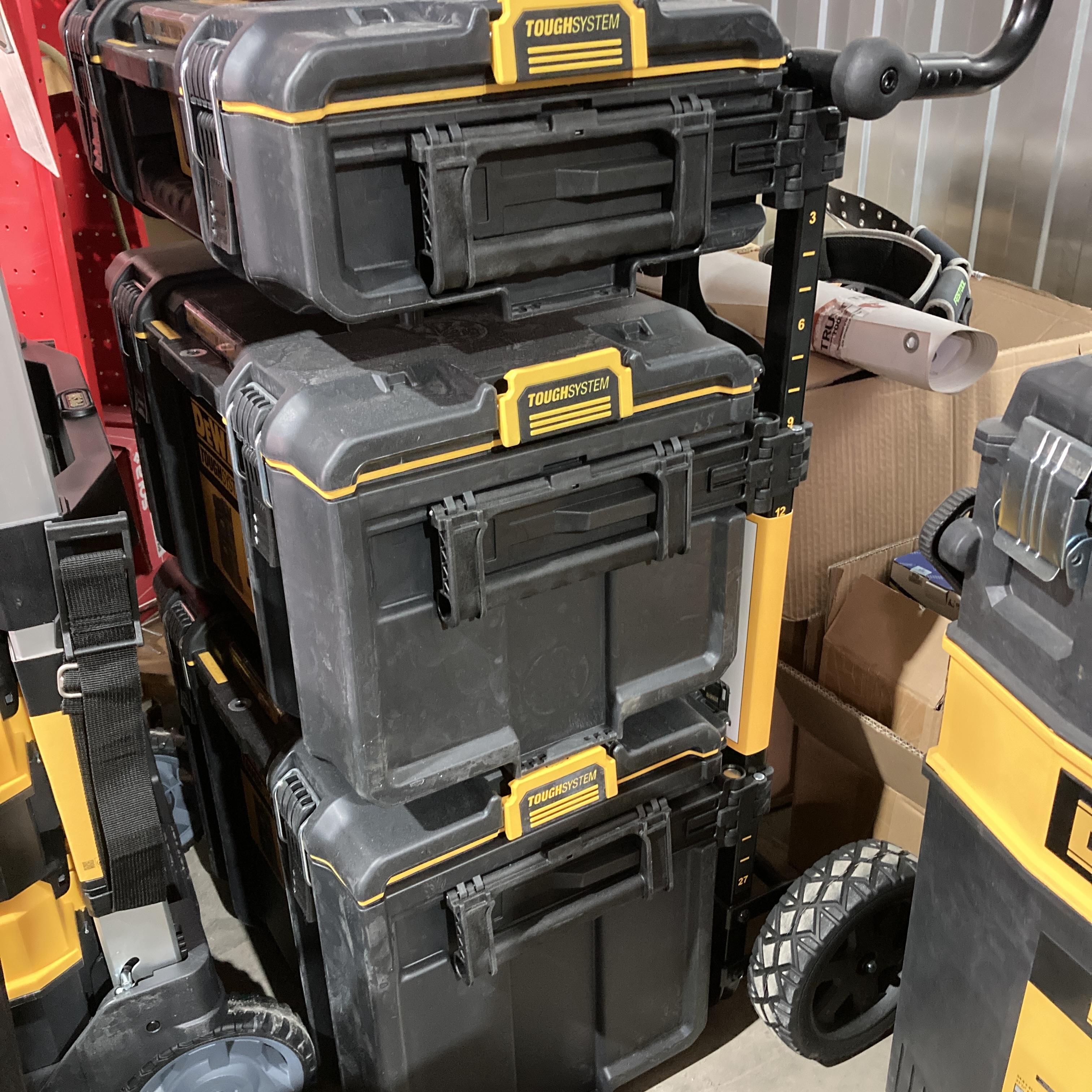 Тележка с ящиками ToughSystem 2.0 DeWalt DWST83401-1