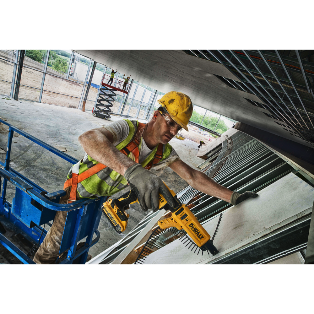 Аккумуляторный ленточный шуруповерт DeWalt DCF620D2K