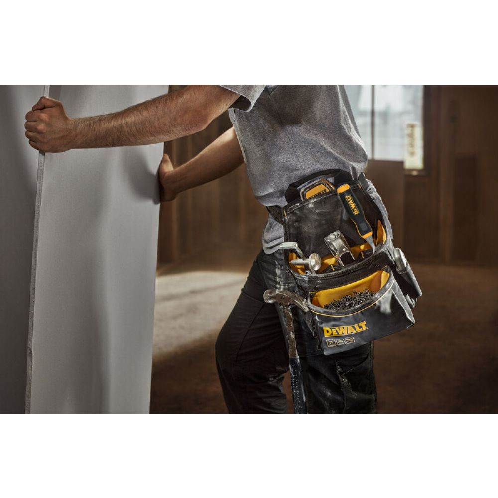 Сумка поясная для инструмента DeWalt DWST40101