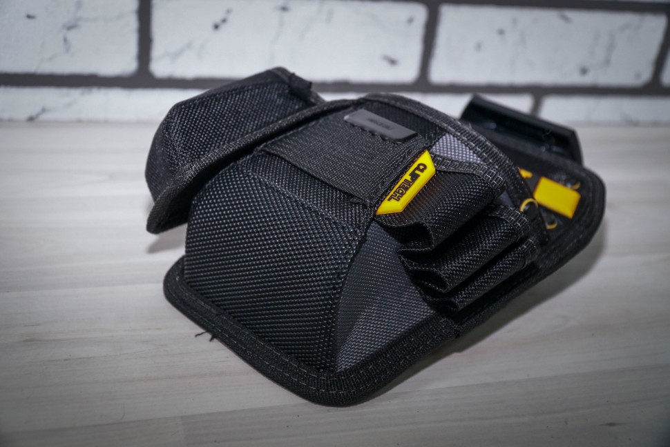 Подсумок малый с отсеком для ножа Toughbuilt Universal TB-CT-26