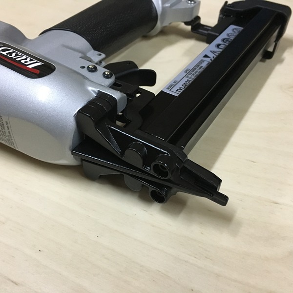 Скобозабивной пистолет Trusty TYI-9025