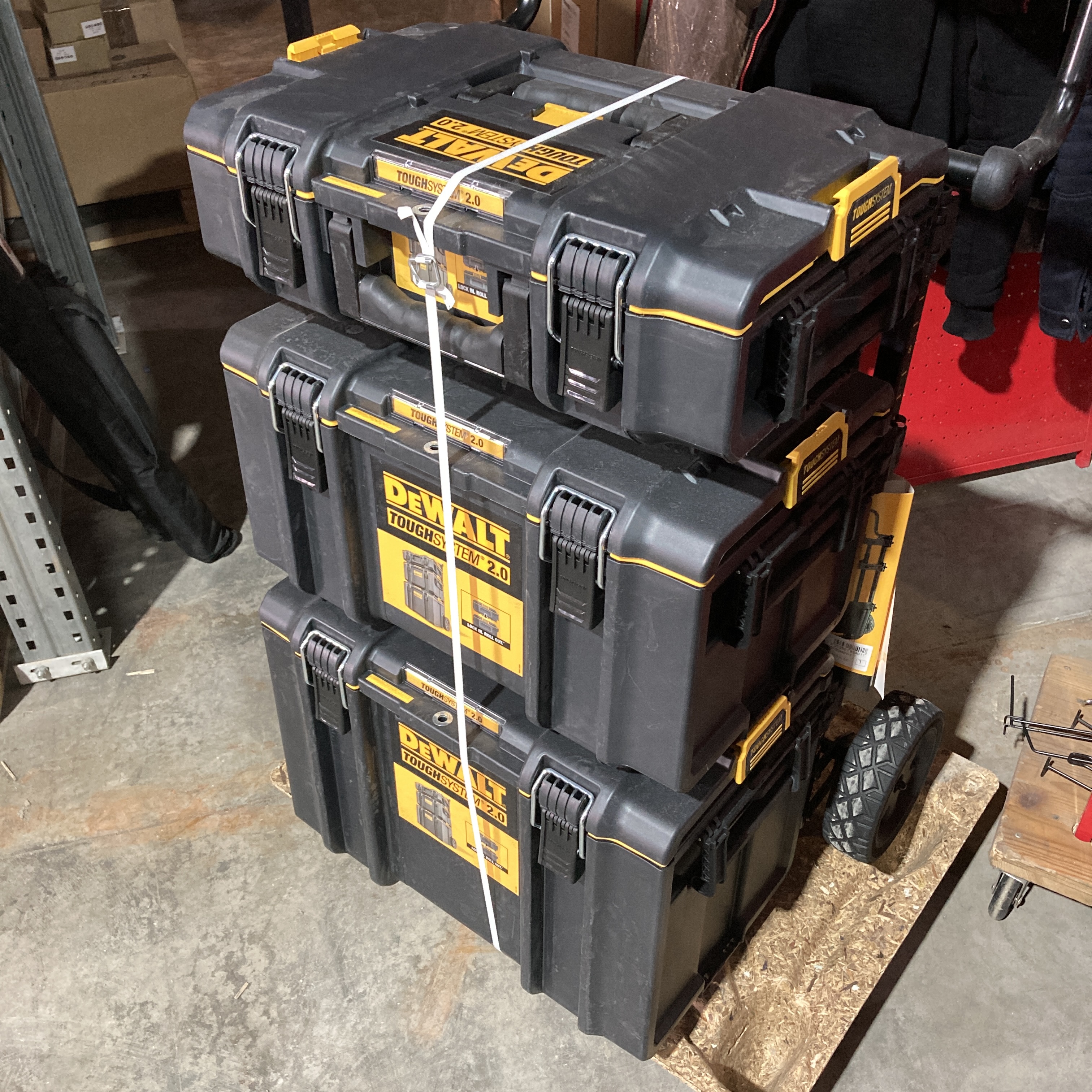 Тележка с ящиками ToughSystem 2.0 DeWalt DWST83401-1
