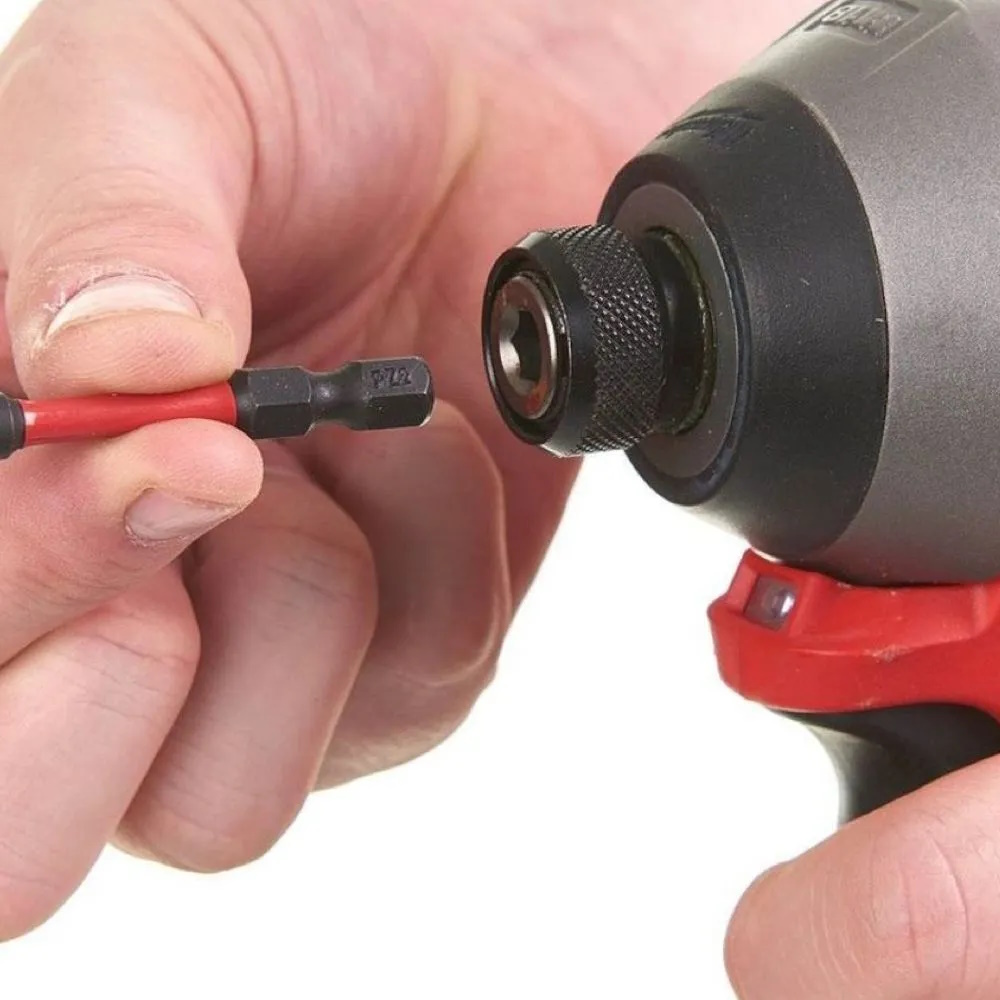Аккумуляторный винтовёрт Milwaukee M18 FUEL FID3-0X