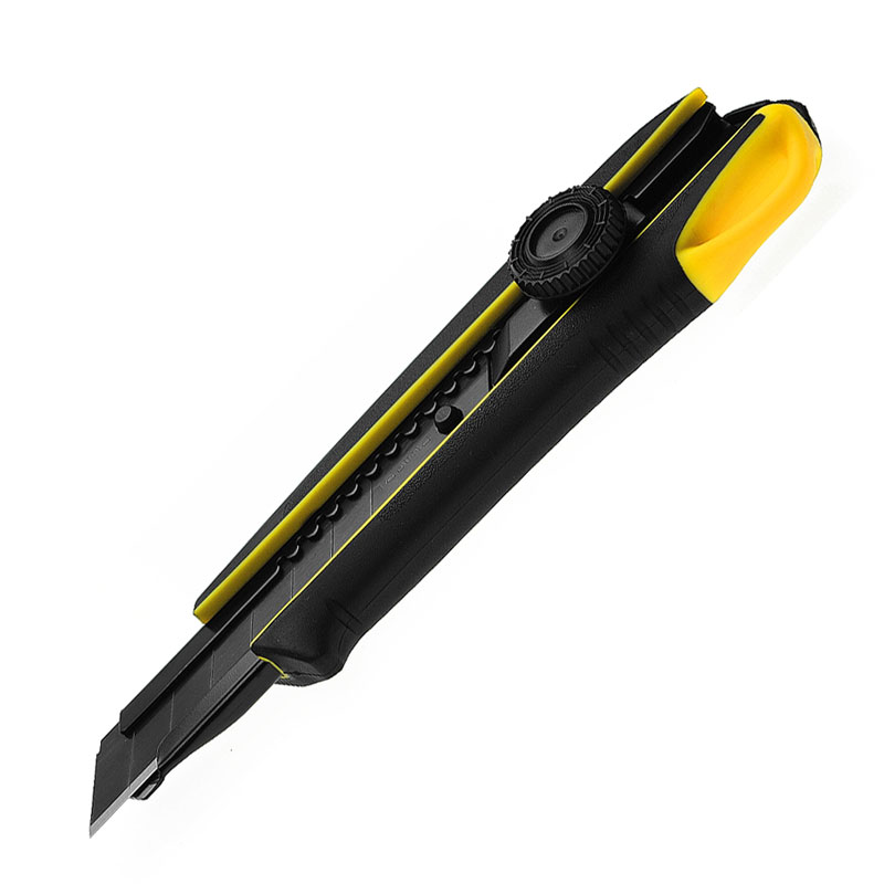 Нож с винтовым стопором 18 мм Tajima DC561