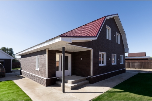 Фасадная панель Grand Line Колотый камень Design Plus кофе с темно-бежевым швом