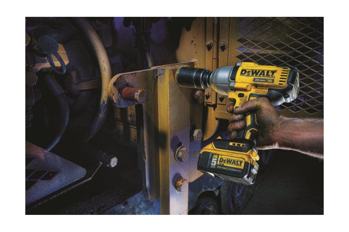 Аккумуляторный импульсный гайковёрт DeWalt DCF897N-XJ