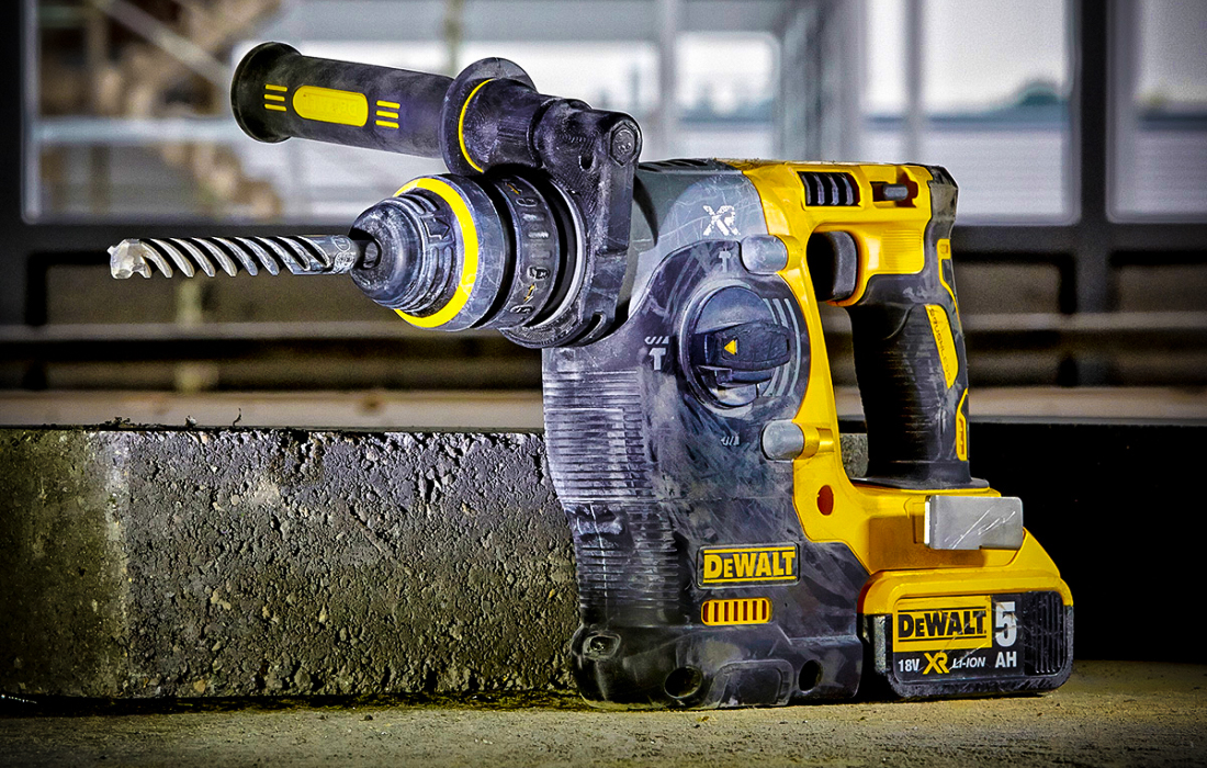 Аккумуляторный бесщеточный перфоратор SDS+ DeWalt DCH273N