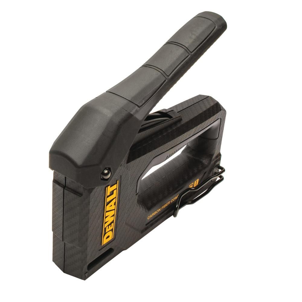 Степлер DeWalt с корпусом из углеволокна