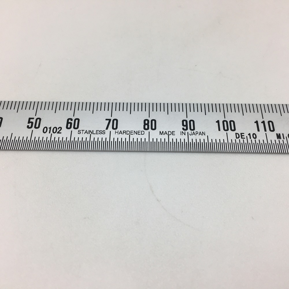 Линейка стальная Tajima 15 см