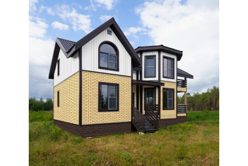 Фасадная панель Grand Line Состаренный кирпич Design песочный со швом RAL 9005