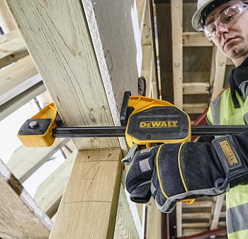 Струбцина быстрозажимная DeWalt XL 300 мм