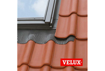 Оклад VELUX EDW 1000 с гидроизоляцией для профилированных кровельных материалов 78x98